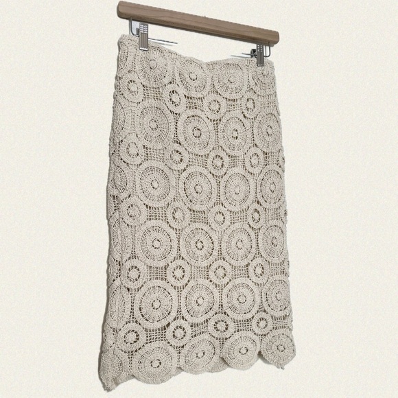 Kings Road Crochet Midi Skirt - Picture 5 of 6